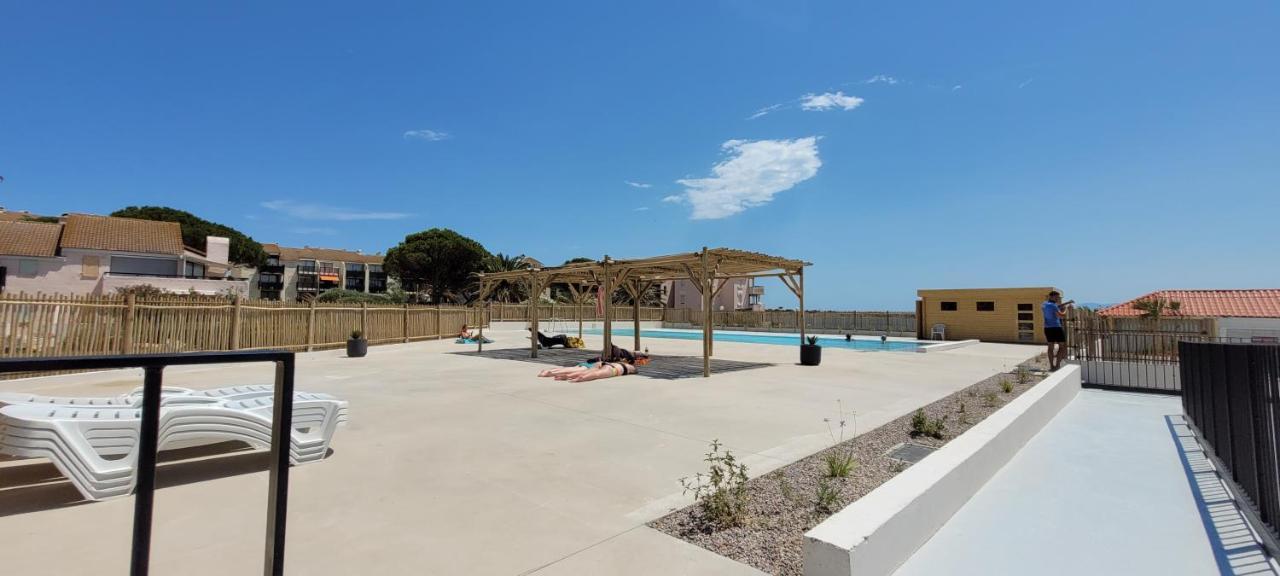 Bel Appartement Vue Sur Le Lac Marin Avec Piscine Ле Баркарес Экстерьер фото